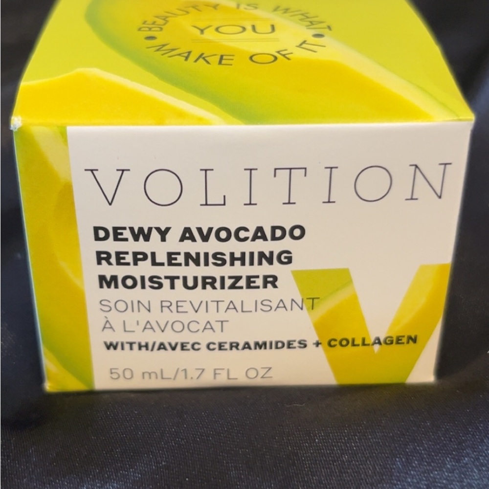 Volition Avocado Moisturizer - Green